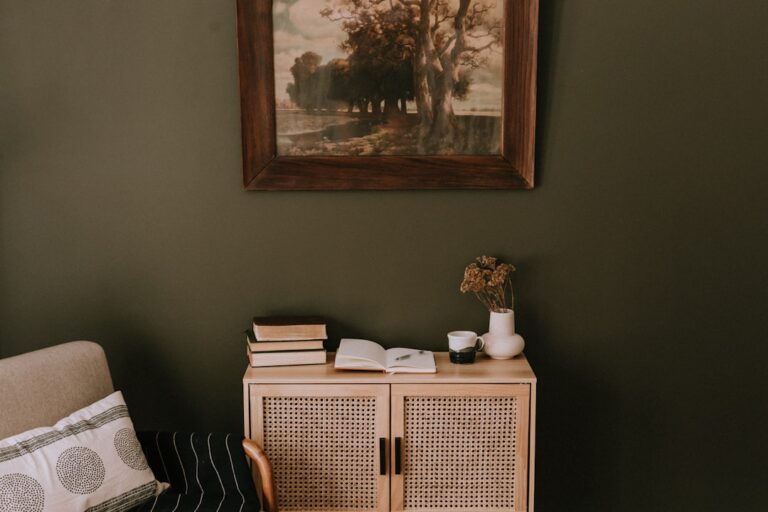 Incorporating Sustainable Materials into Modern Home Decor Styles